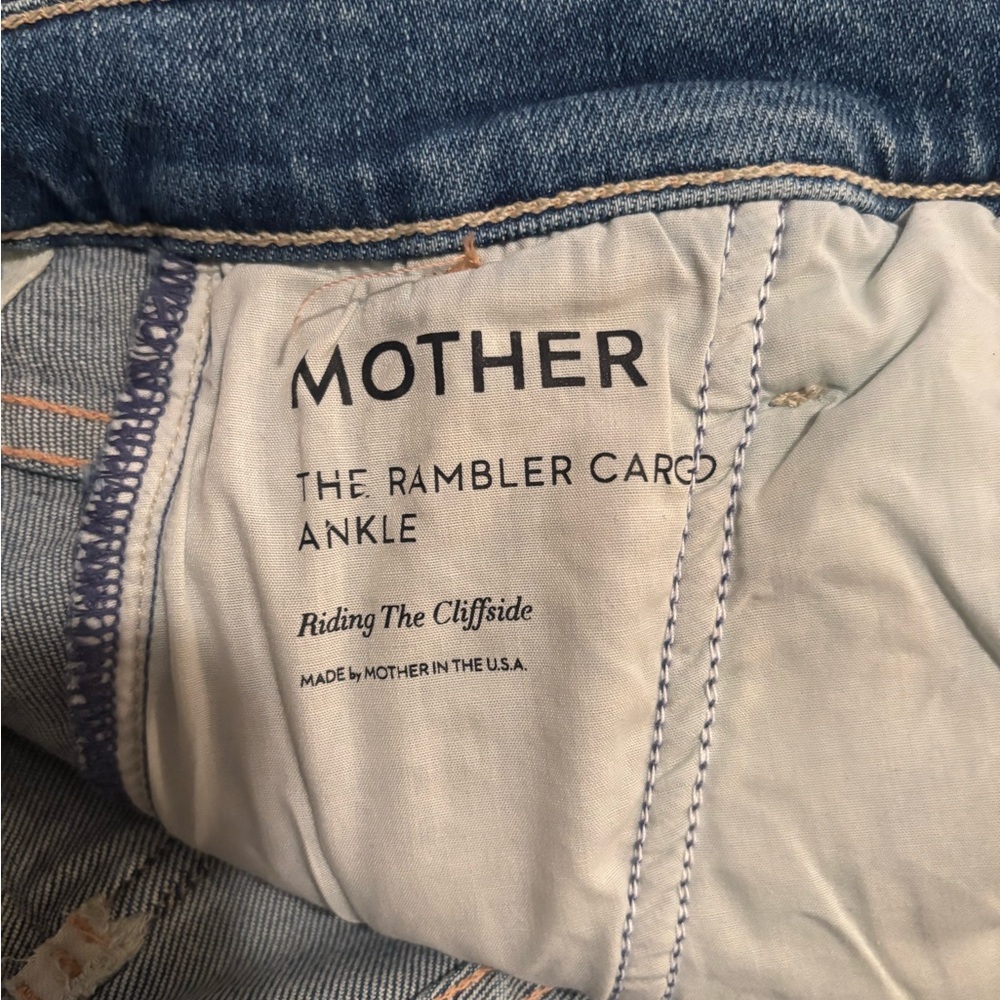 MOTHER Rambler Cargo Ankle Jeans in Blue